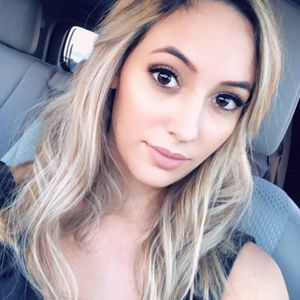 Meet your Posher, Janesse